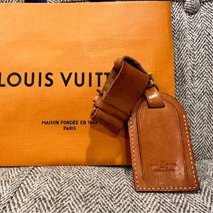Louis Vuitton Luggage Tag with Poignet